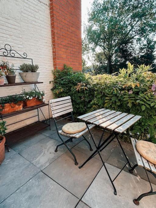 Townhouse Room Heerenhuys Eeklo Exterior foto